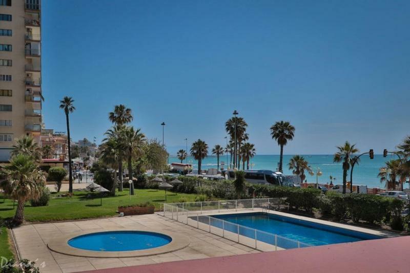 Estudio Frente Al Mar 贝纳尔马德纳 外观 照片
